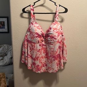 Plus size swimsuit top. Top only 2XL